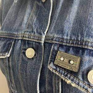 "Sad song" Metal Pin